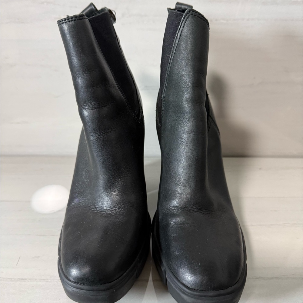 Steve Madden Black Leather Ankle Boots Chunky Grunge Y2K Whimsygoth 6.5 - Picture 5 of 9